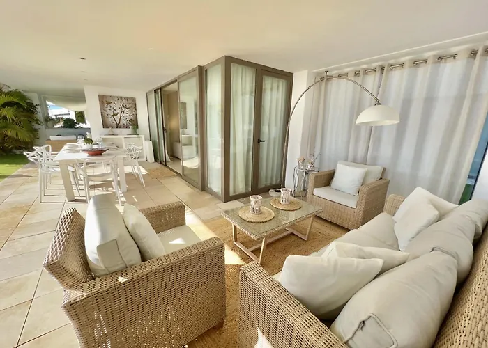 28 - A Flamingos, Benahavis Apartment