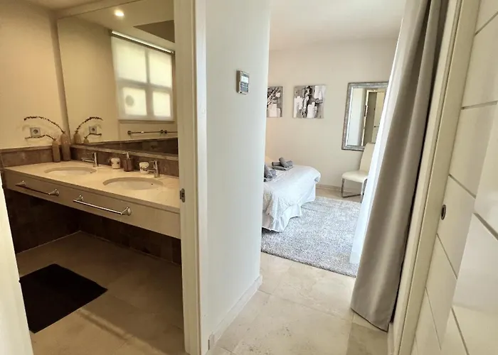 Apartment 28 - A Flamingos, Benahavis