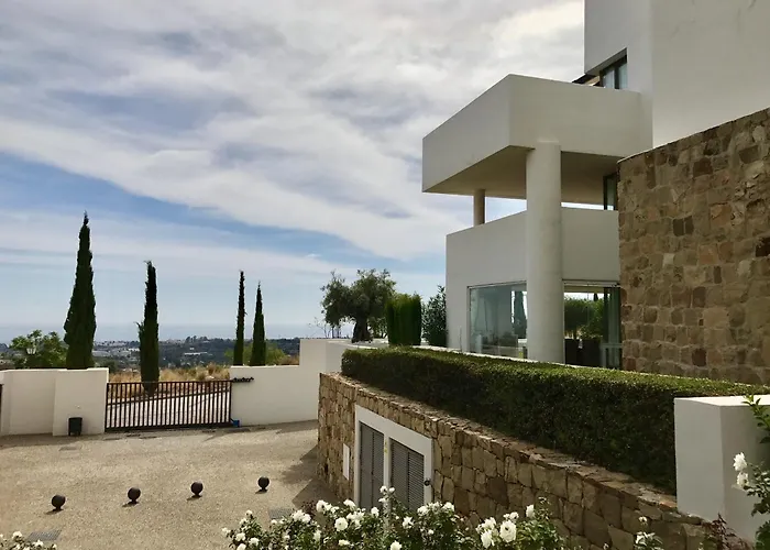 28 - A Flamingos, Benahavis