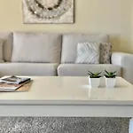 28 - A Flamingos, Benahavis